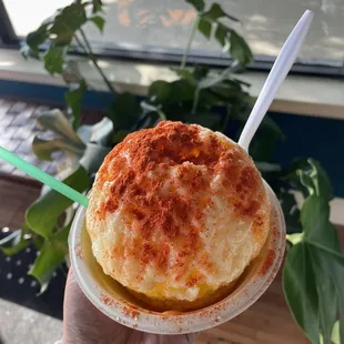 Pineapple with lihing powder