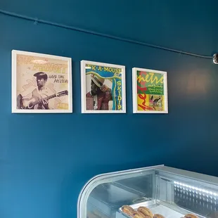 Hawaiian album decor