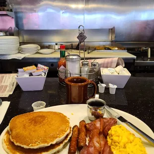 2 days in a row. This place is so good. Get the cheese eggs delicious. A little small, so get here early.