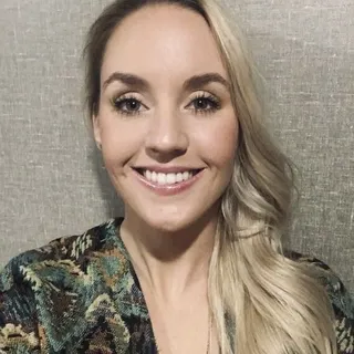 Caitlin B.