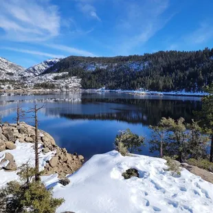 Great hike around the lake!!
