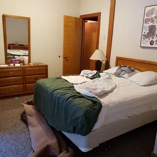 Queen bed