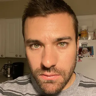 Zach H.