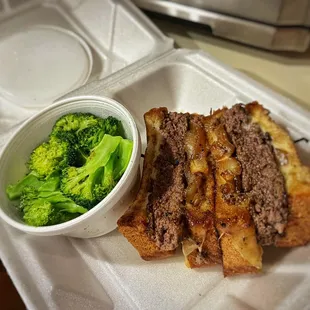 Sal&apos;s