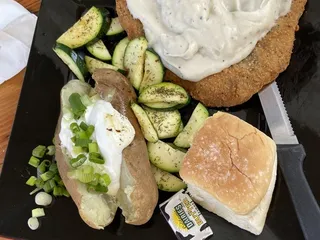 Genas Sierra Inn and Restaurant