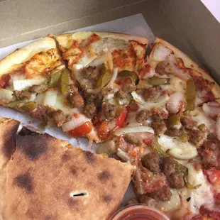 Best pizza in the area!!