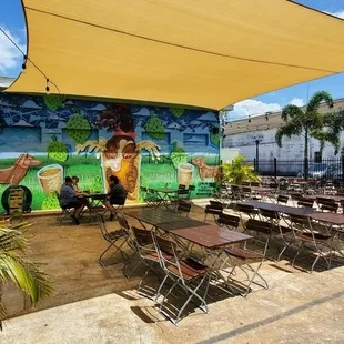 Patio &amp; Parking in rear