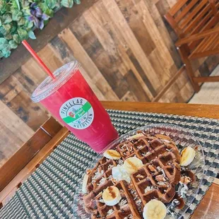 I got the protein waffle and the tea with collagen!!