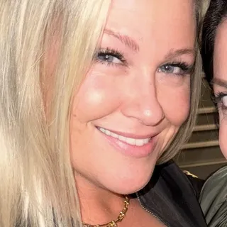 Jana T.