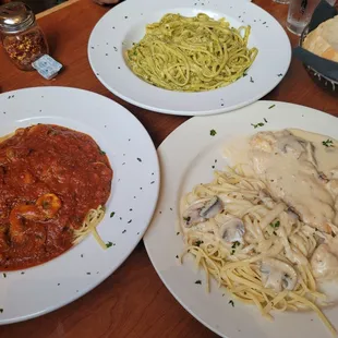 linguini with pesto sauce, linguini with meat sauce and mushrooms, and pasta ala nancy