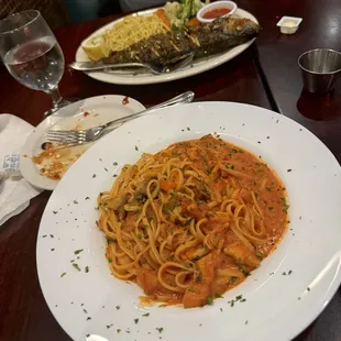 Linguini Florence (M) / Whole Branzino