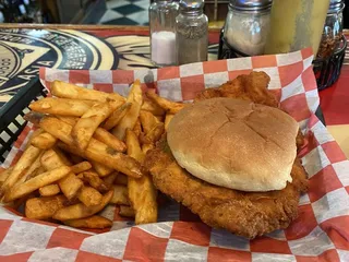 Patrick's Pub & Grill