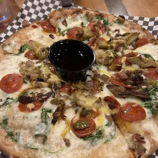Mediterranean Pizza