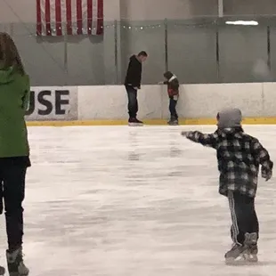 Teaching her to skate