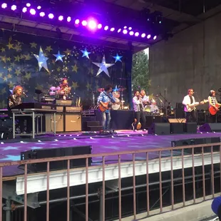 Ringo Starr and the All Starr Band with backdrop in place
