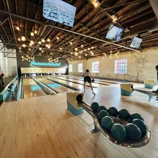 Bowling