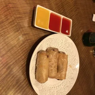Vegetable Spring Rolls (4)