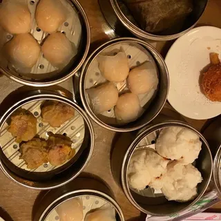 Flame Tossed Sticky Rice with Sun-Dried Scallop and Chinese Sausage