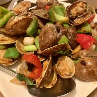 Manila Clams with Black Bean Sauce