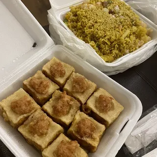 Curry Pineapple Seafood Fried Rice