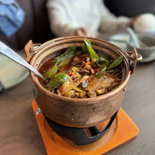 Spicy stew beef combo in copper pot