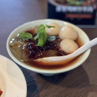 Rose Ice Jelly with Lychee