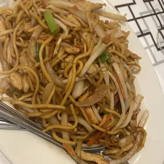 Chicken Lo Mein