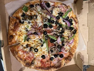 Amore Pizza & Kitchen