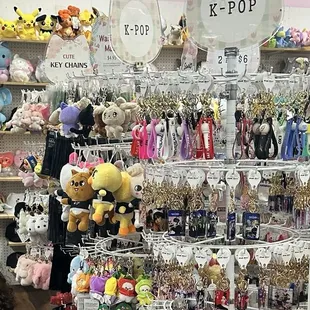 Keychains and plushies including loop, Sanrio, Pokemon, and anime characters