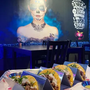 interior, tacos