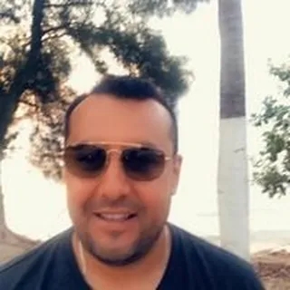 Carlos L.