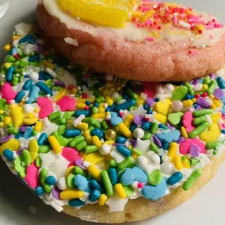 Frosted Funfetti Cookie