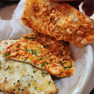 Pink Garlic Stuffed with Cilantro Naan*****