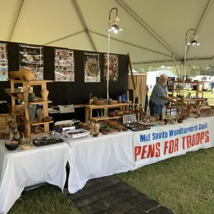 Mid South Woodturners Guild - come see us.