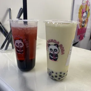 Banana Smoothie and Melgon Green Tea