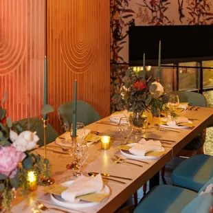 sushi and sashimi, interior