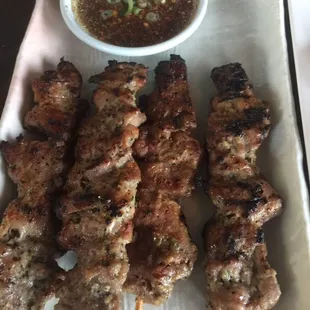 Grill pork with tasty dipping sauce