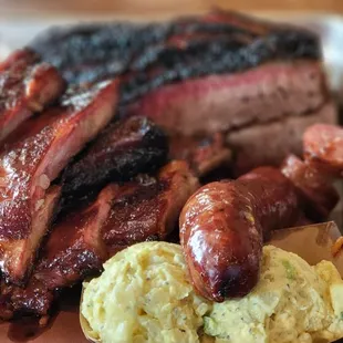 Why did he put the sausage in between the potato salad like that Bwahahahaha