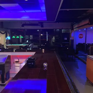 sushi and sashimi, interior