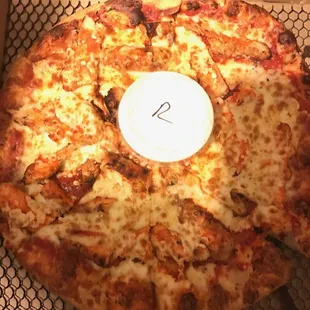 Buffalo chicken pizza .. definitely DONT recommend ordering from Pinkys. Bad pizza