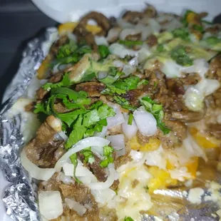 Deep deep like deep sea . But this was really heavy the most I'd say 3libras