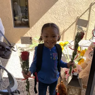 Our cute little customer got flowers for her teachers. We love our community.