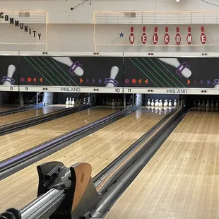 Bowling lanes
