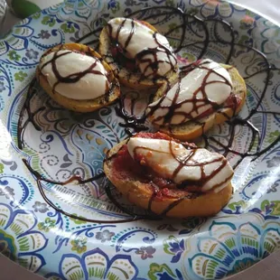 Baked caprese