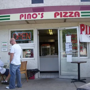 Pino's Pizza &amp; Pasta