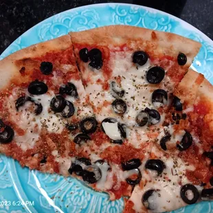 Pizza (bland and undercooked)