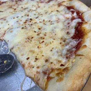 Small cheese pizza