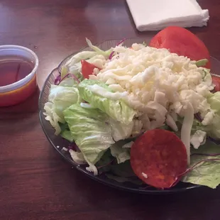 Deluxe " Salad