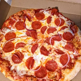 Medium create your own with pepperoni and onion. I stuffed my fat belly and had 3 slices for lunch the next day.