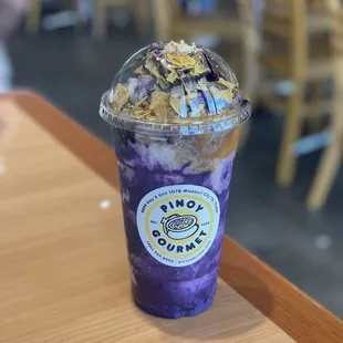 ig: @whatsviveating  |  halo halo